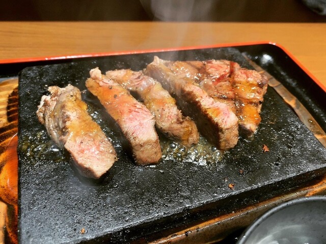 感動の肉と米 新橋店的實拍高清圖