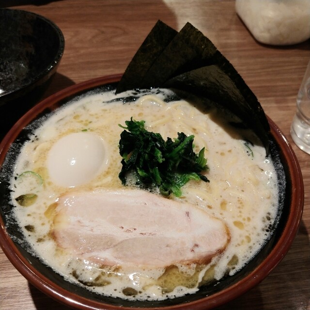 横浜家系ラーメン 武田家 旭川店的实拍高清图