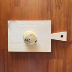 MILK IN BREAD的实拍图