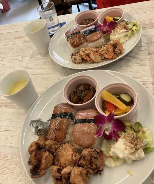 Ponole'a.Niu的實拍高清圖
