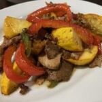 recommendations for アートかビーフンか白厨