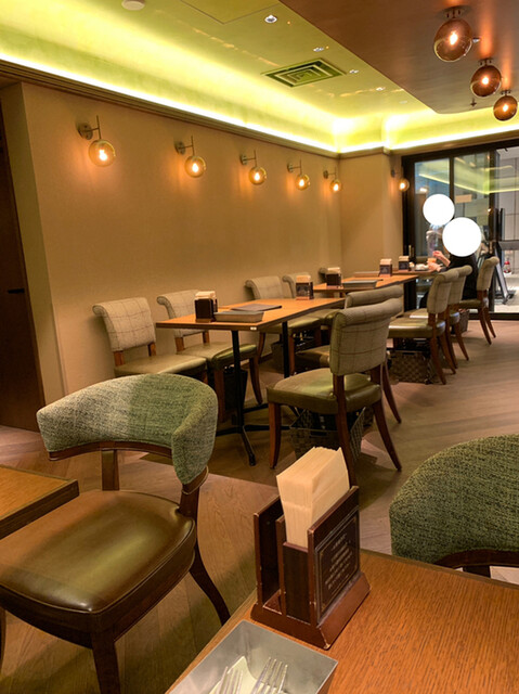 パティスリー カフェ デリーモ  梅田店的實拍高清圖