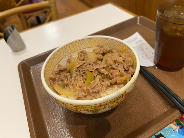 すき家 潮見店的實拍高清圖