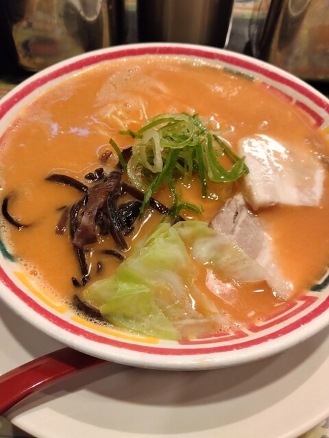 九州じゃんがららあめん 銀座店的实拍高清图