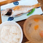 食堂 泰山木的實拍圖