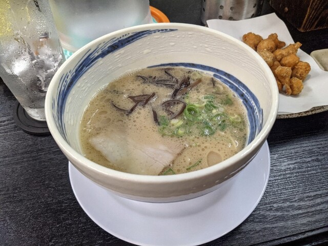 ラーメン雷蔵 諸岡店的實拍高清圖
