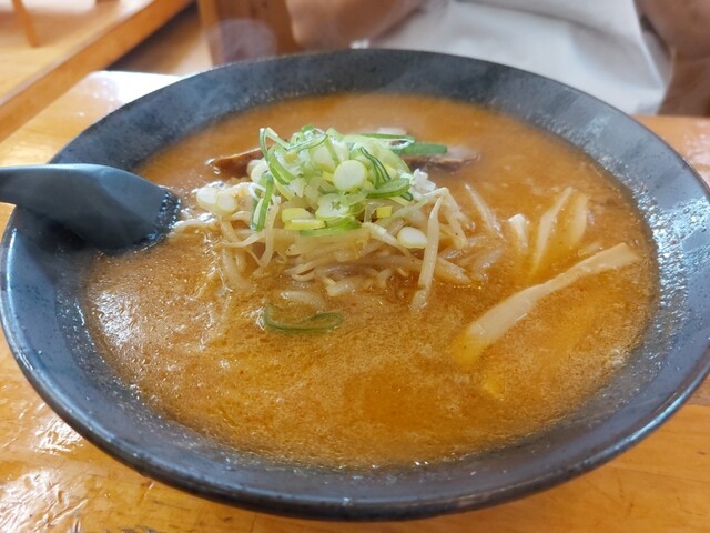 ラーメンさんぱち 名寄店的实拍高清图