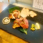 炭焼コの字酒場 醸亀げん的实拍图