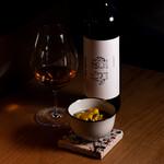 MON GALLERY AND WINE BAR的實拍圖