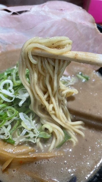 白湯麺専門店 丸福ラーメン 守口店的实拍高清图