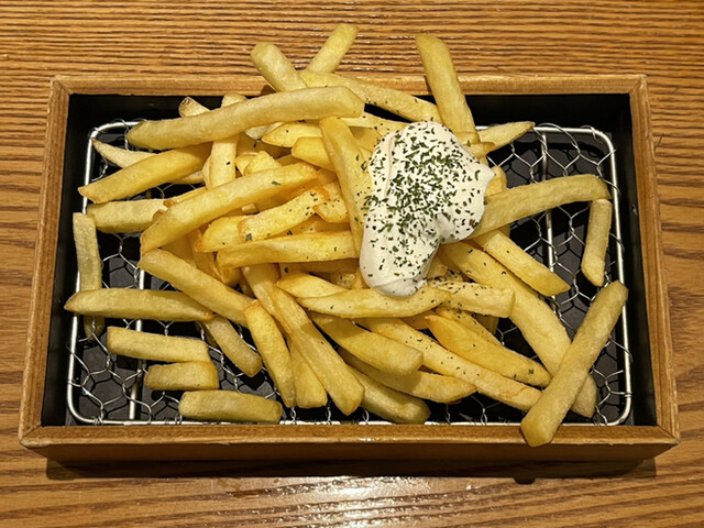魚と酒 はなたれ 丸の内本店的實拍高清圖