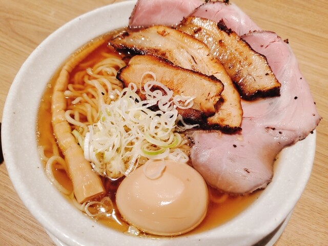 麺屋優光 銀座店的實拍高清圖