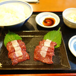 築地の鯨的实拍图