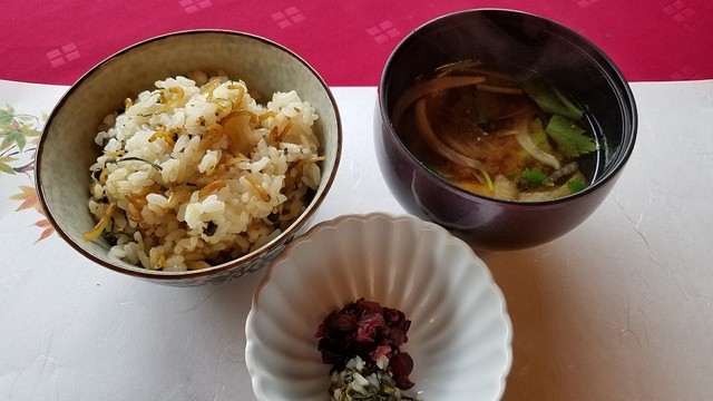 ゆう月的实拍高清图