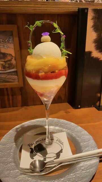 夜パフェ専門店 パフェテリア パル 心斎橋的實拍高清圖