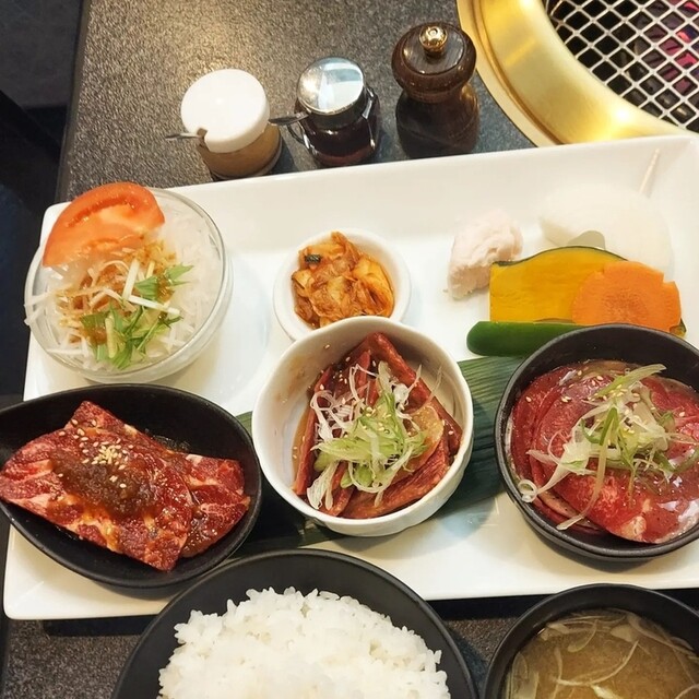 肉の割烹 田村  菊水元町店的实拍高清图