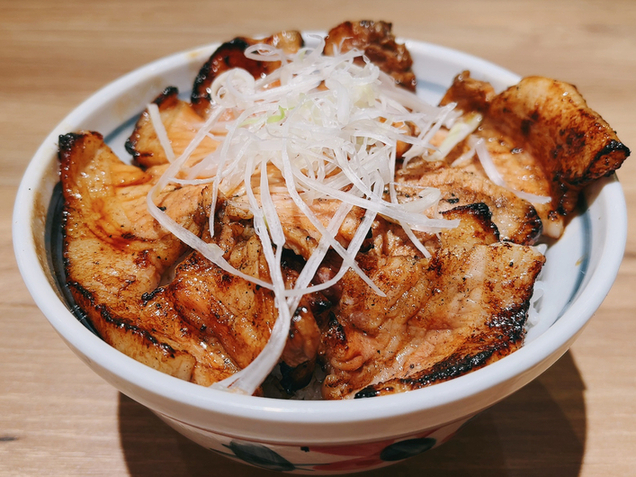 十勝豚丼 いっぴん ニッセイビル店的實拍高清圖