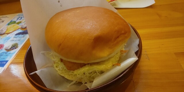 コメダ珈琲店 八王子駅北口店的实拍高清图
