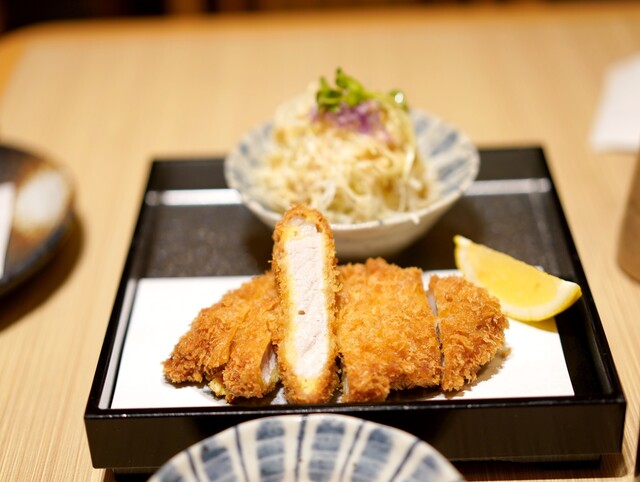 とんかつKYK 京都ポルタ店的实拍高清图