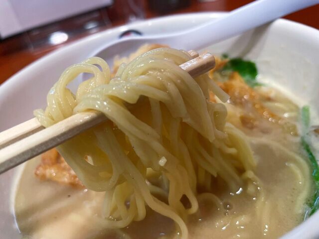 おいしい塩らーめん 波の花 亀岡店的实拍高清图