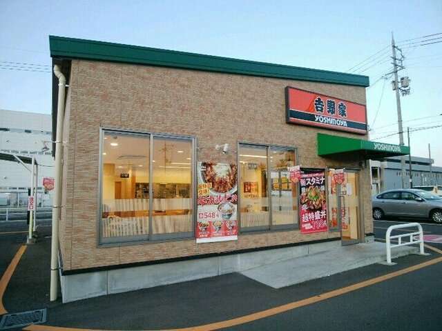 吉野家 大久保バイパス城陽店的实拍高清图