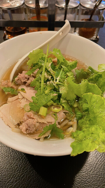 タイ料理 ガパオ的实拍高清图