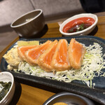 赤目のおやじ的实拍图