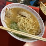 金龍ラーメン  御堂筋店的實拍圖