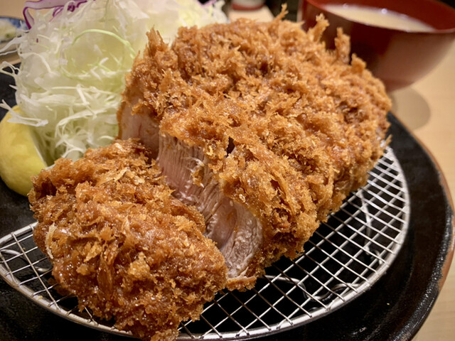 とんかつ檍 羽田イノベーションシティ店的實拍高清圖