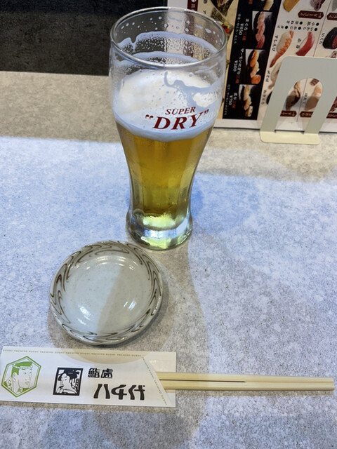 立喰い寿司 鮨處八千代 新宿三丁目店的實拍高清圖