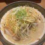 いと井 東京ラーメン横丁店的實拍圖