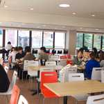 立命館大学 諒友館食堂的實拍圖