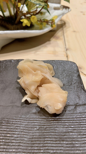 鮨 以とう 一路的實拍高清圖