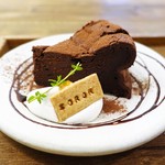 SOROR的實拍圖