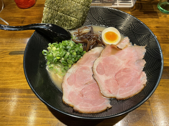 中華そば 錦 伏見店的实拍高清图