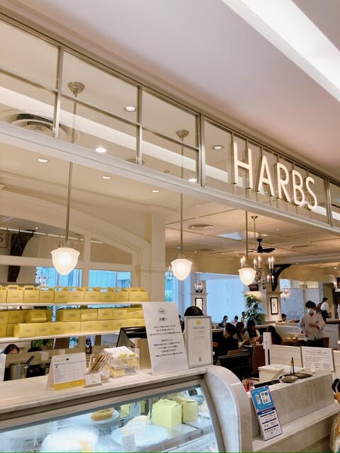 HARBS 心斎橋PARCO店的实拍高清图