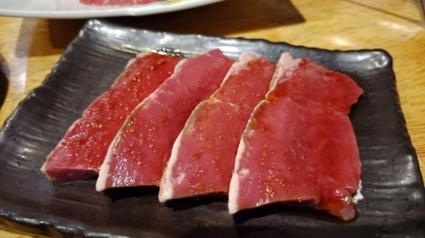 焼肉 旨い牛的實拍高清圖