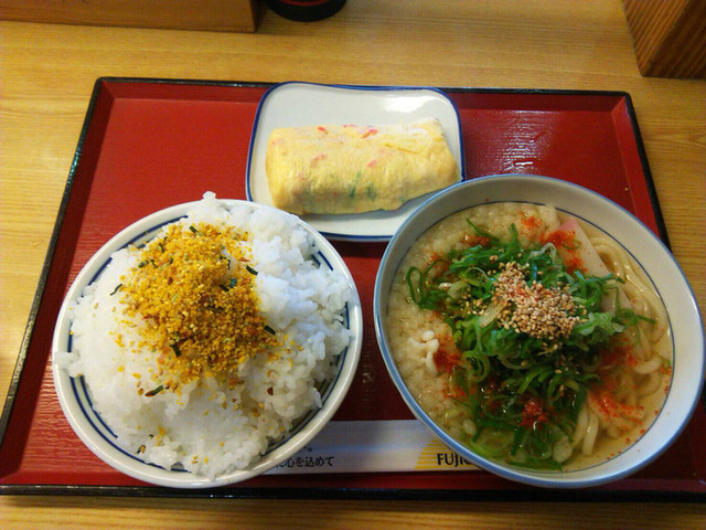 福知山下荒河食堂的实拍高清图