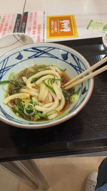 丸亀製麺 イオンモールKYOTO店的实拍高清图