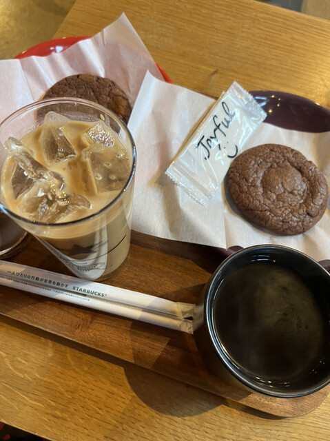 スターバックスコーヒー 駒沢1丁目店的實拍高清圖