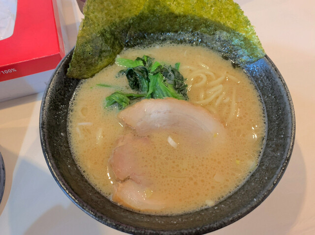 横浜家系ラーメン 一蓮家 八戸ノ里店的實拍高清圖