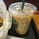 スターバックス・コーヒー 飯田橋メトロピア店的實拍圖