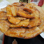 ぶた丼のとん田的实拍图