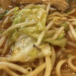 英的实拍图