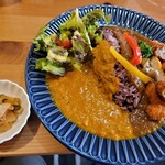 京フジハルカレー的实拍图