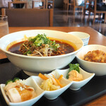 八仙閣本店レストラン 彩虹的實拍圖
