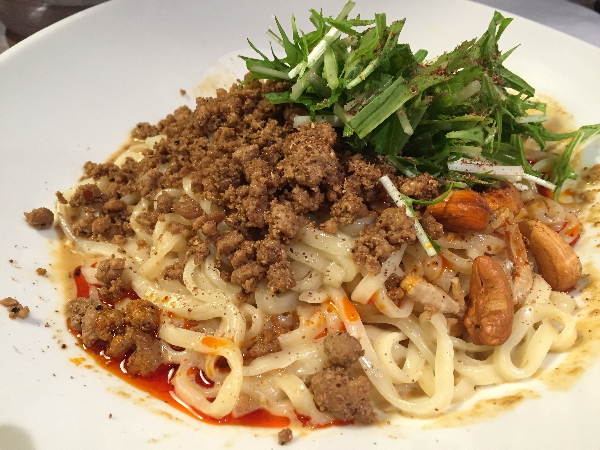 175°DENO〜担担麺〜 札幌北口店的实拍图