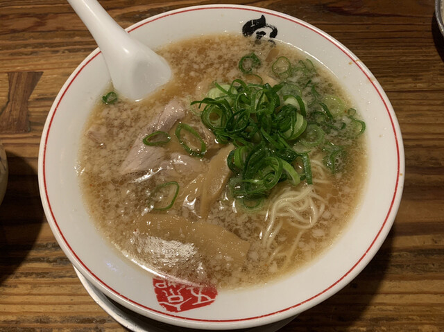 熟成細麺 宝屋 西小路五条店的實拍高清圖