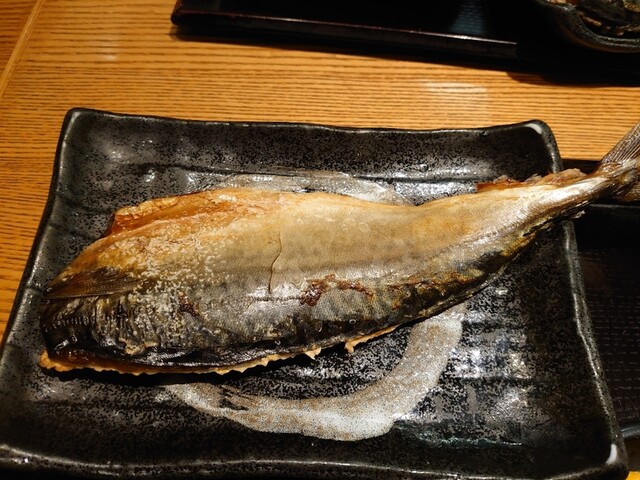 魚と酒 はなたれ 丸の内本店的實拍高清圖