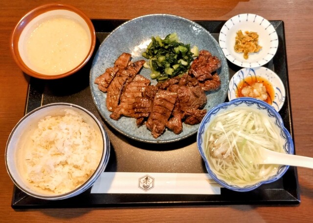 炭焼牛たん 赤兵衛分店的实拍高清图